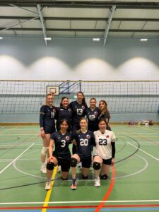 Oxford Flamingos winning team group photo